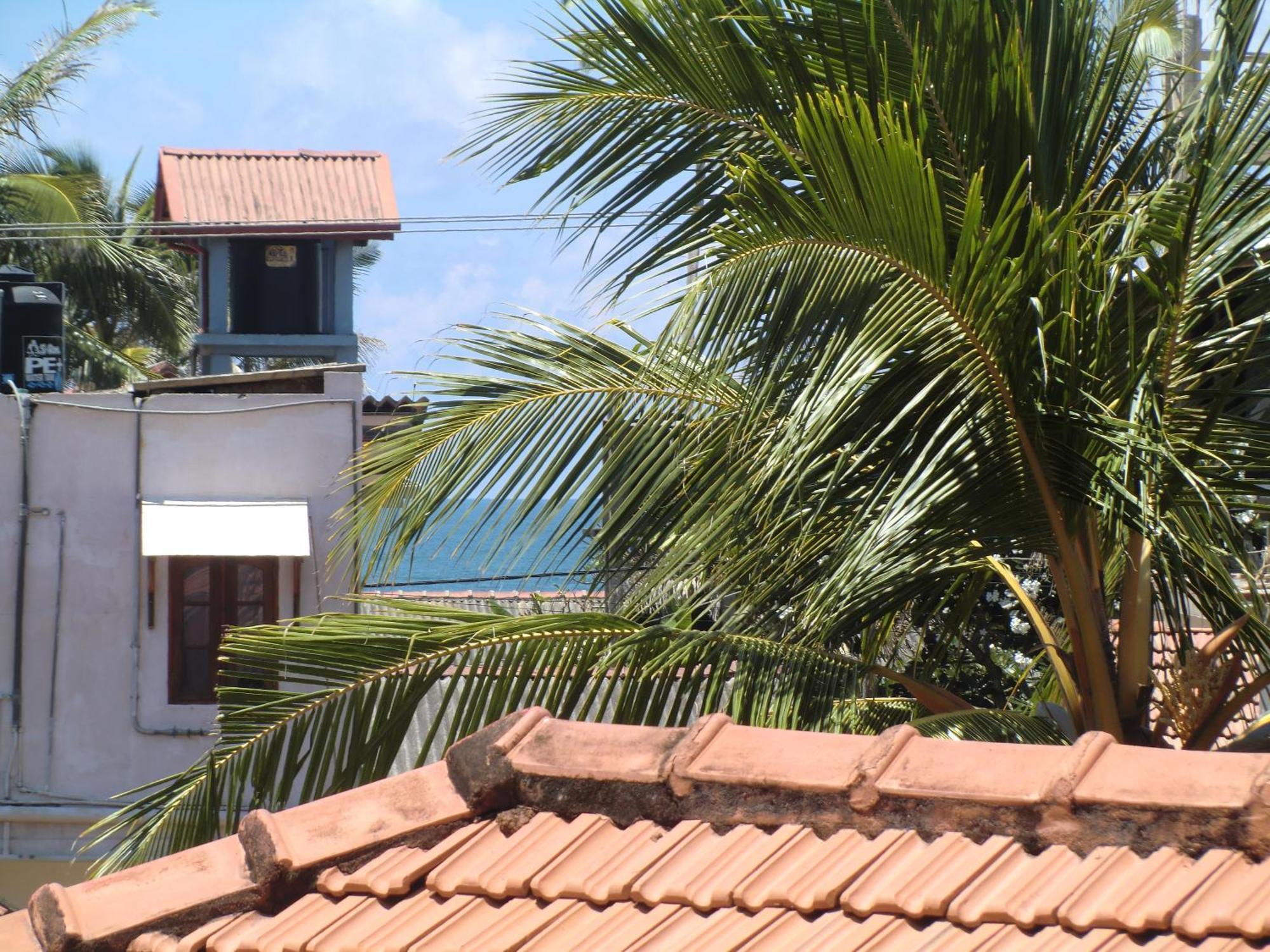 The Oasis Villa Hikkaduwa Bagian luar foto