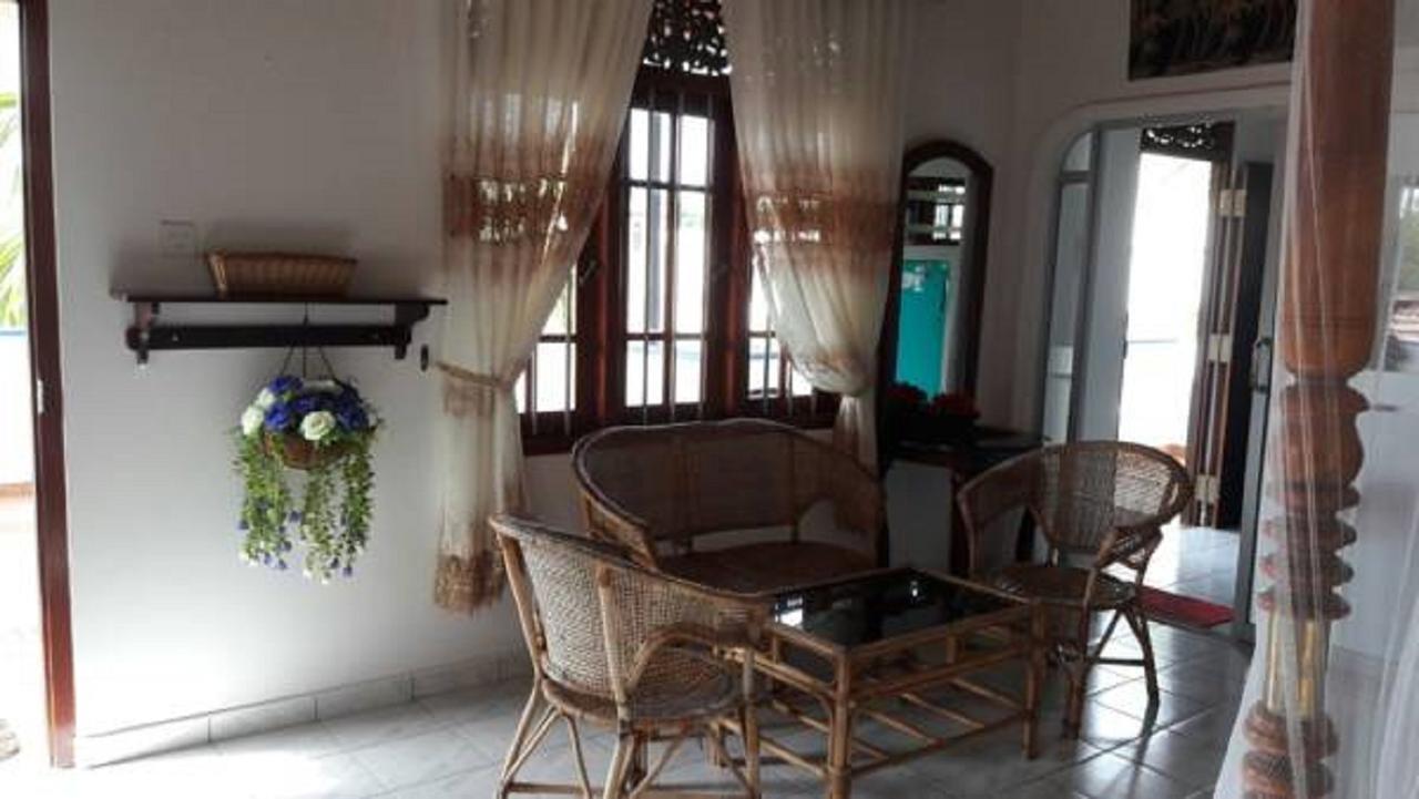 The Oasis Villa Hikkaduwa Bagian luar foto